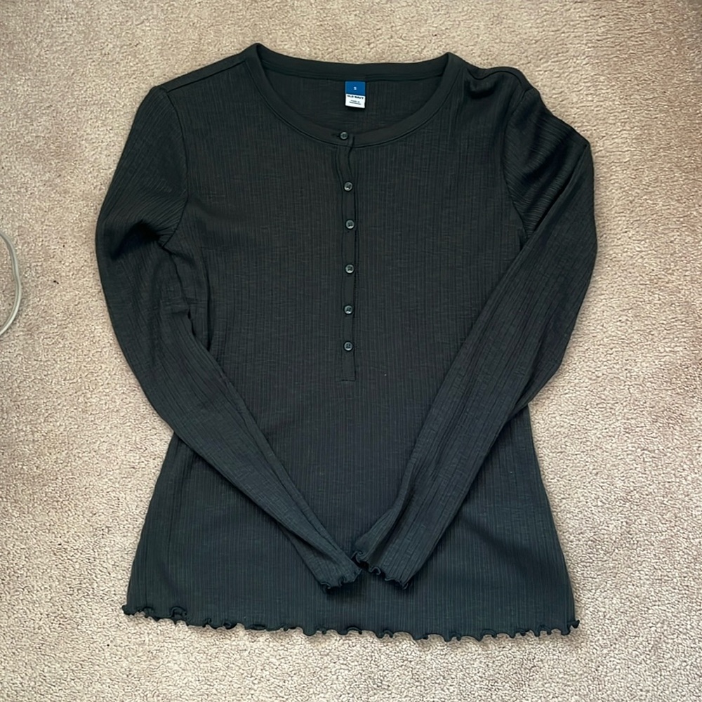 Old navy long sleeve ribbed dark green top!